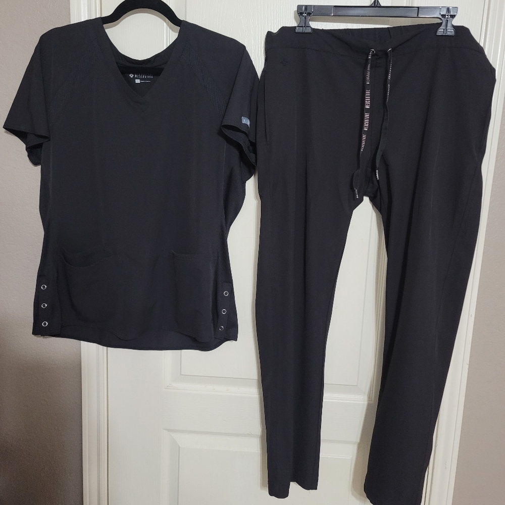 Women's Med Couture Scrubs